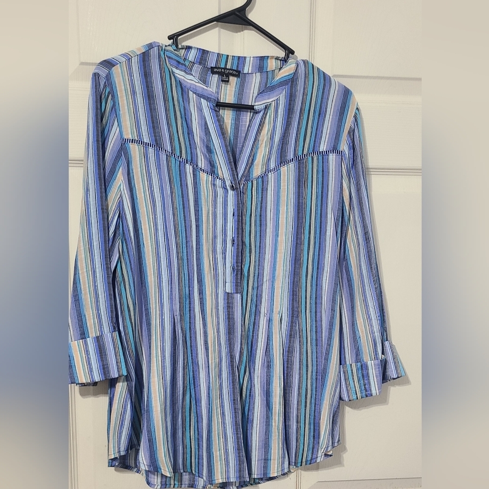 Ava Grace Blue Striped Women’s Top Size L